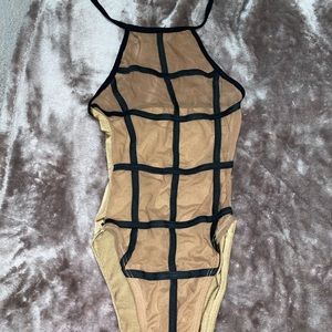 Mesh body suit for bartending